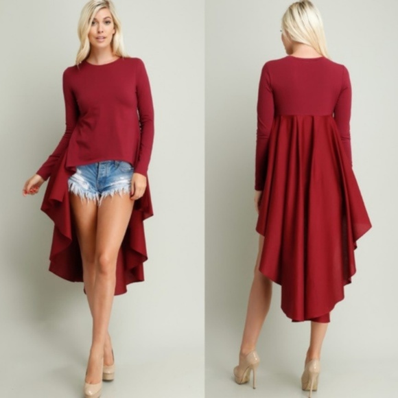 B2V Tops - Only 1 Left: Small Flare High Low Wine color